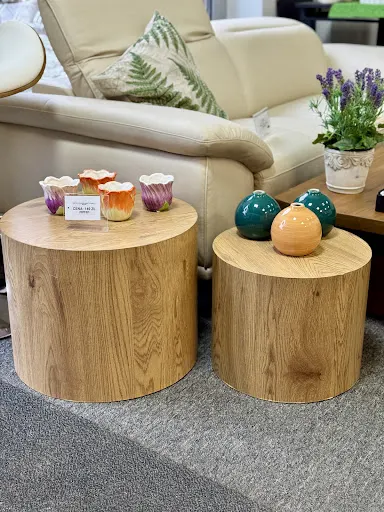 REVO Outlet meblowy · Meble · Dekoracje · Oświetlenie